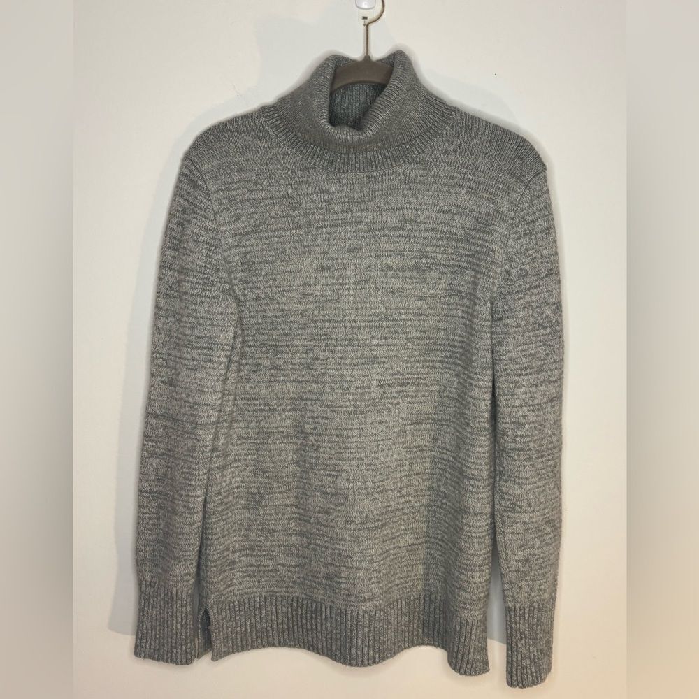 J. Crew mercantile EUC gray turtleneck sweater Size small